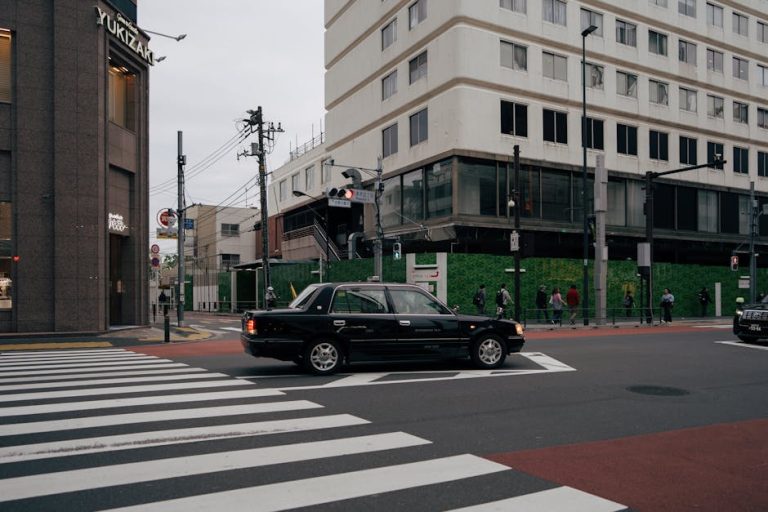 Работа водителем в Яндекс Такси в Ташкенте преимущества и сложности