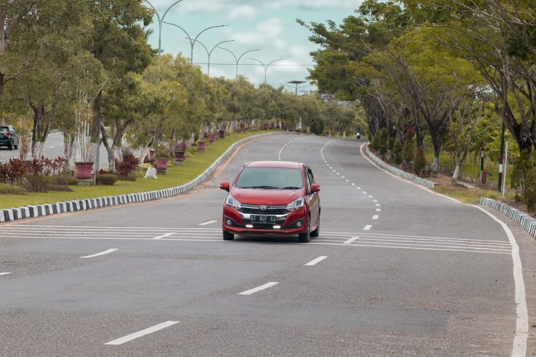 Как стать водителем Яндекс Такси в Ташкенте