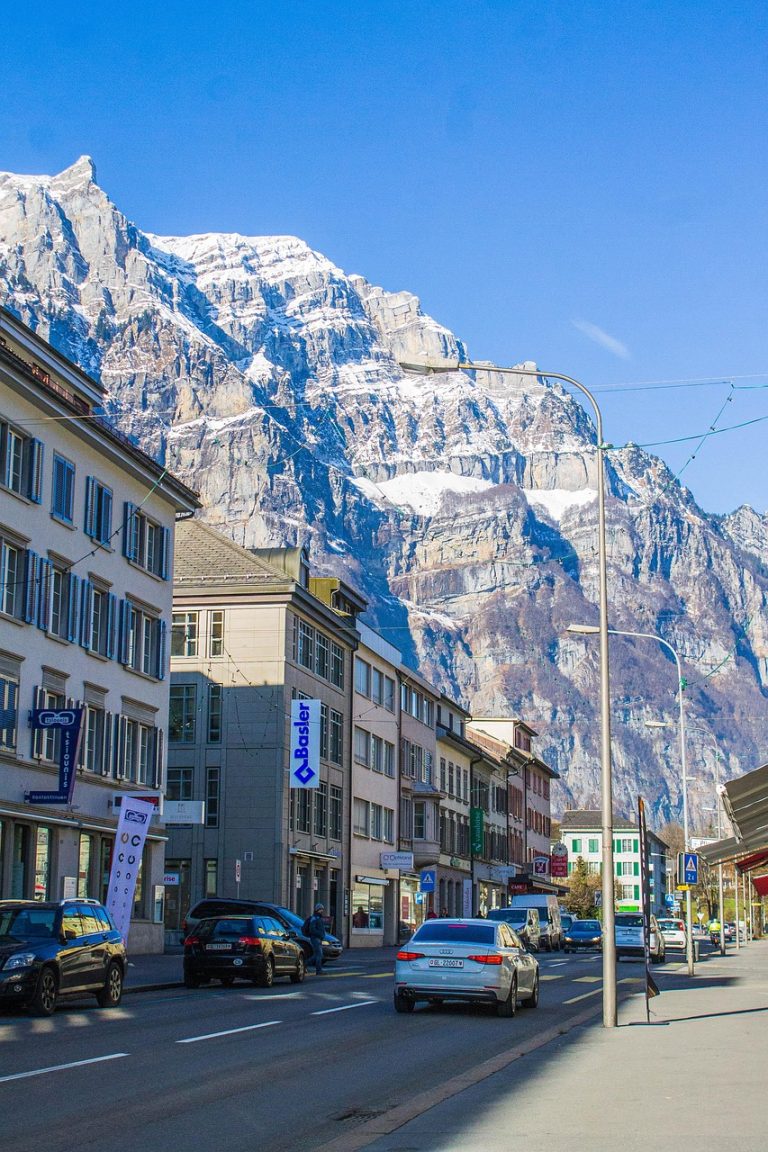 Работа водителем без прав в Ташкенте на гибком графике на выходных